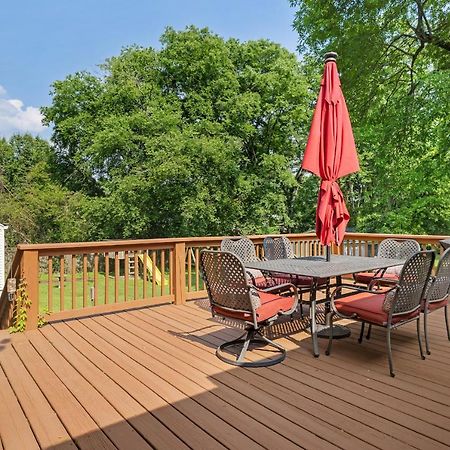 Neighborhood Retreat, Large Yard, Fire Pit Villa Nashville Luaran gambar